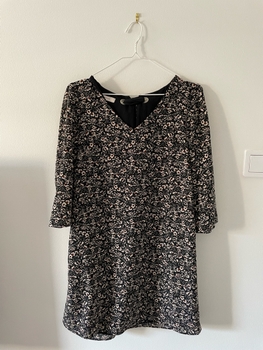 Kuviollinen rento mekko