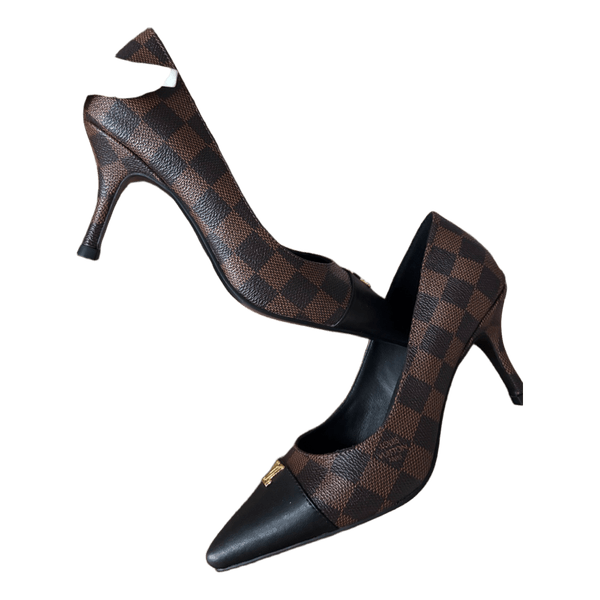 Louis Vuitton pumps