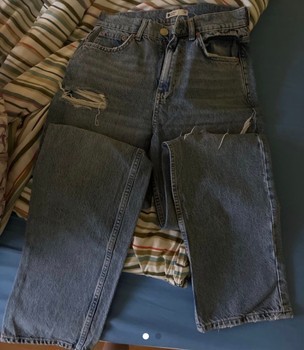 Gina Tricot blue jeans