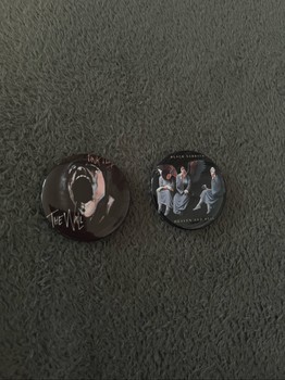 Rock band badge pin set