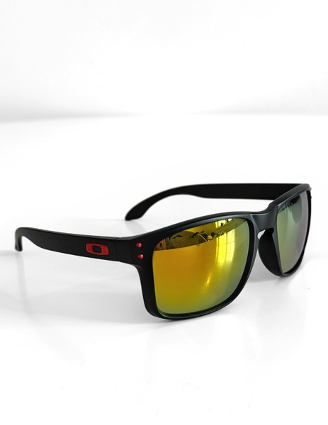 Sunglasses. Lenses Red fire