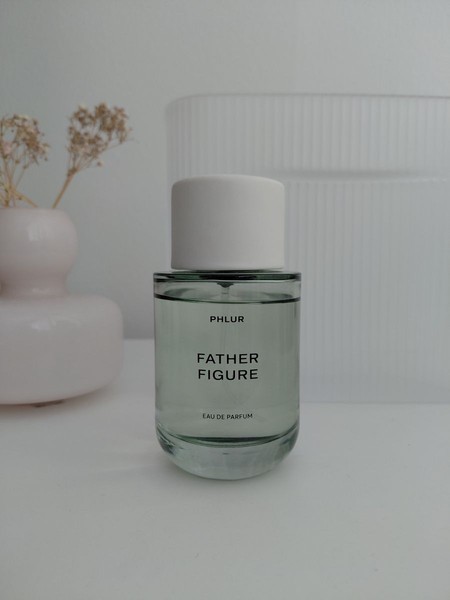 Phlur Father Figure