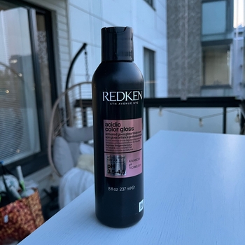 Redken Acidic color gloss treatment