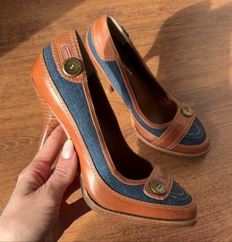 Karen Millen Rare Vintage Y2K Denim & Tan Leather Stiletto Pumps | Button Detail | Size 36