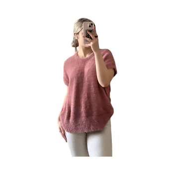 Vaaleanpunainen neulepusero