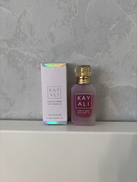 Kayali Vanilla Candy Rock Sugar EdP
