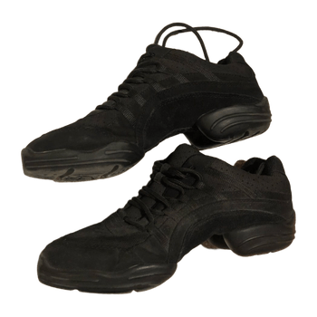 Capeggio sports shoes