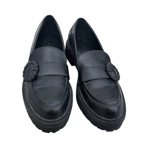 Mustat nahkaiset loafer-kengät