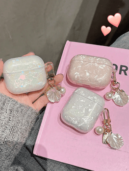 Seashell AirPods protective case