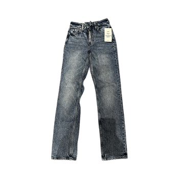 Blue high-waisted jeans