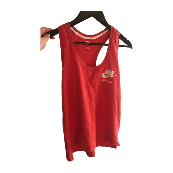 Nike sportswear