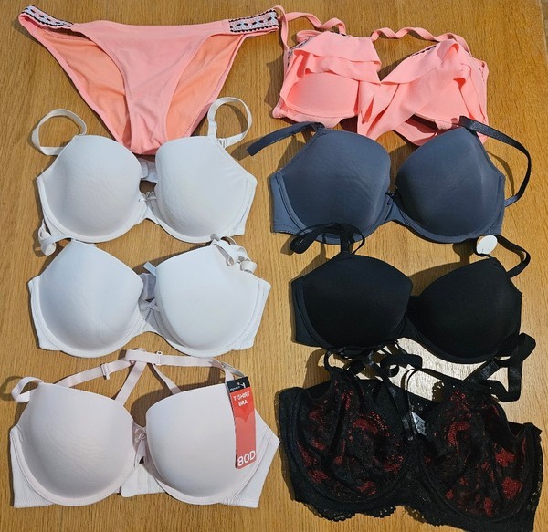 Yht 20€ uudet rintaliivit alusvaate rintsikat
