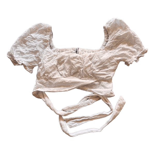 White eyelet crop top S/36