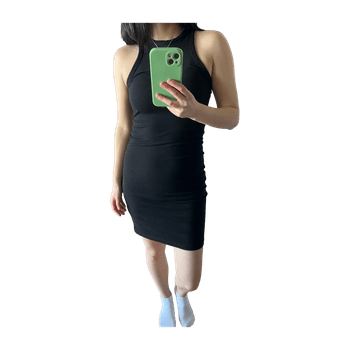 Black sleeveless bodycon dress