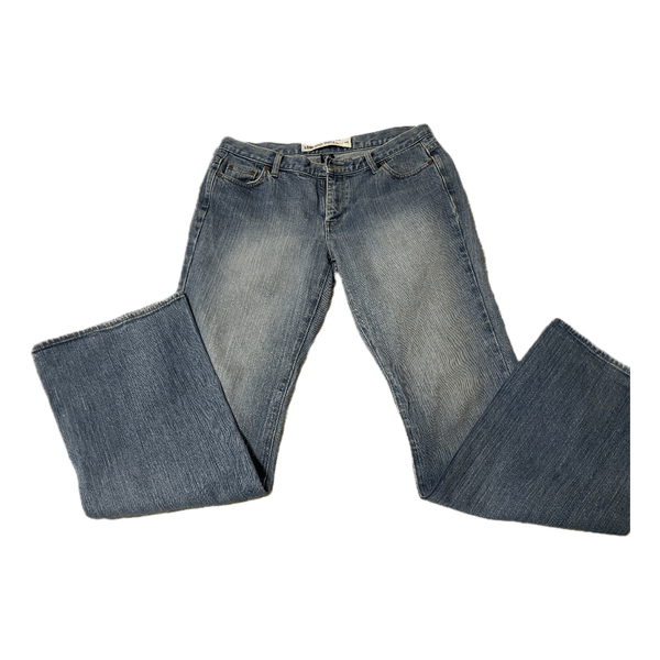 Gap Low rise boot cut jeans