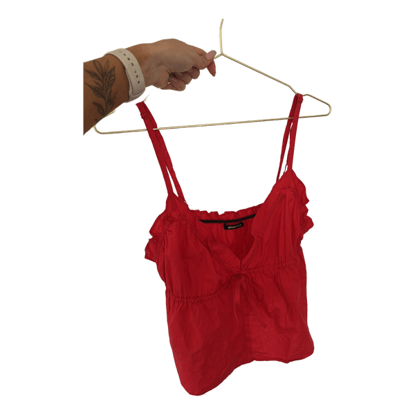 Punainen Gina Tricot toppi
