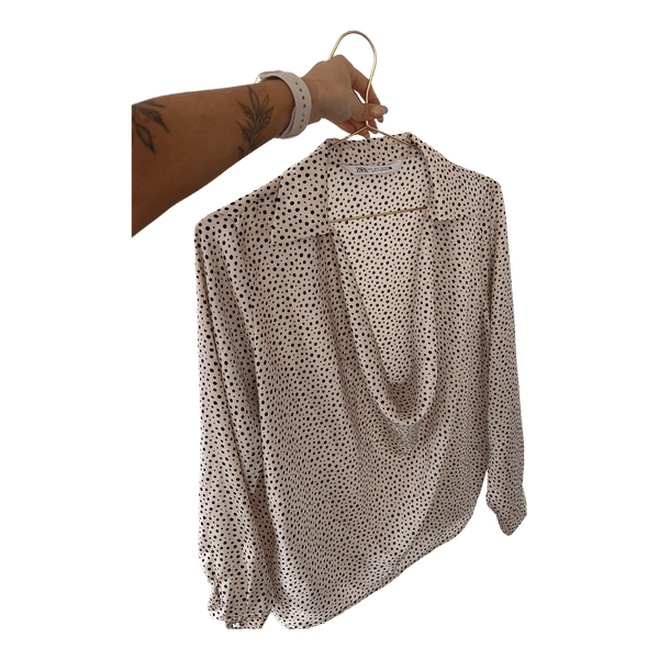 Zara pilkullinen pusero