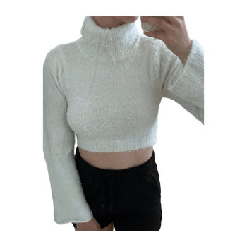 Valkoinen pörröinen poolokaulus crop neule S – cozy / trendikäs / talvi