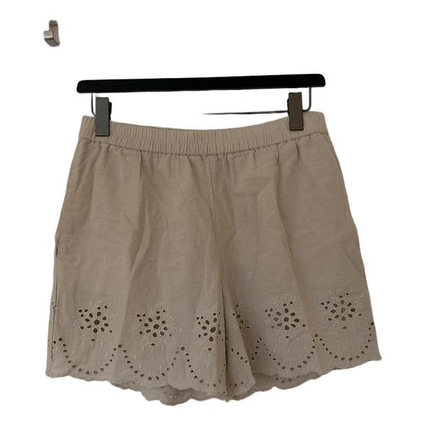 Beige shorts med broderi