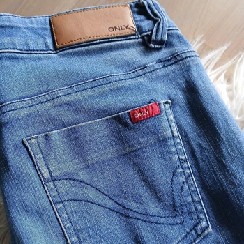 Only bootcut jeans