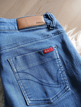 Only bootcut jeans