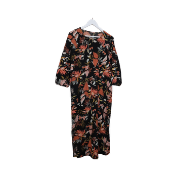 Ginatricot mekko M