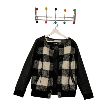 Carmakoma coat