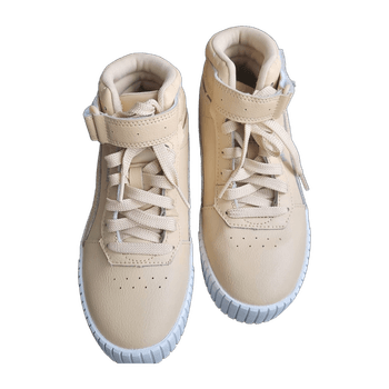 Beige nahkaiset tennarit