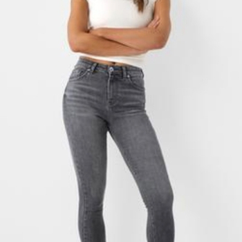 Bershka high waist jeggins Koko 44 (42)