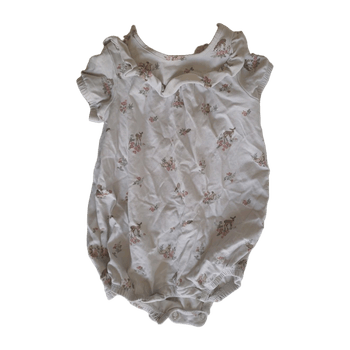 Newbie kids' top