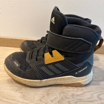 Adidas terrex kengät