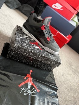 jordan 4