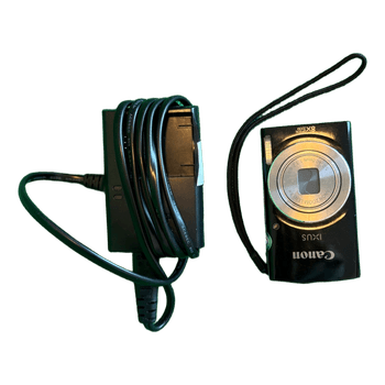 Musta Canon Ixus 147