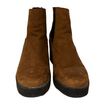 Attitude boots