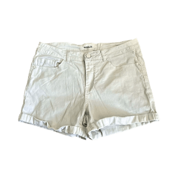 Vero Moda farkkushortsit