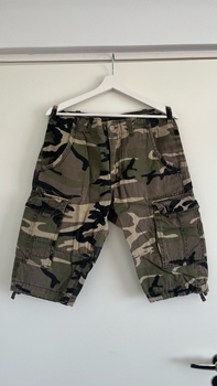 J&J Camo cargo shortsit
