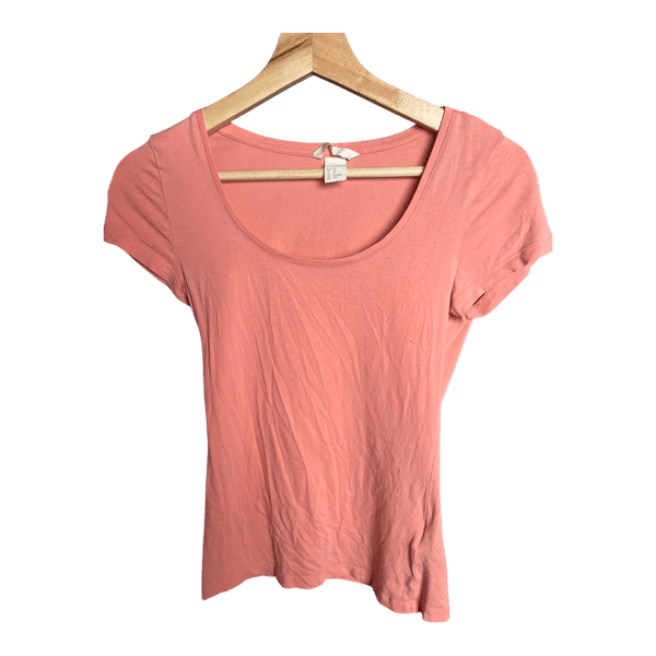 Koralfarvet t-shirt