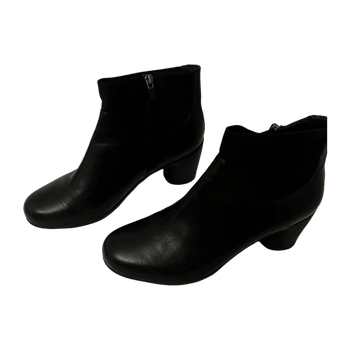 Clarks boots