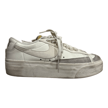 Nike Blazer Low Platform