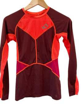 Kari traa sportswear