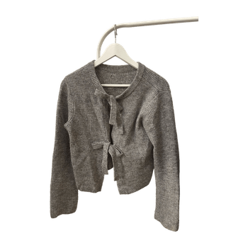 Object cardigan