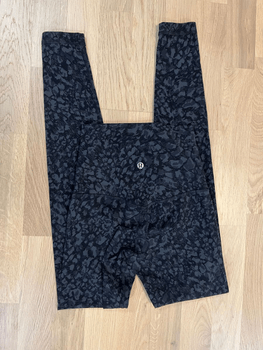 Lululemon Align treenitrikoot 2