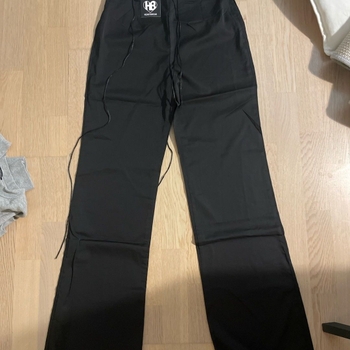 Heartbreak jeans