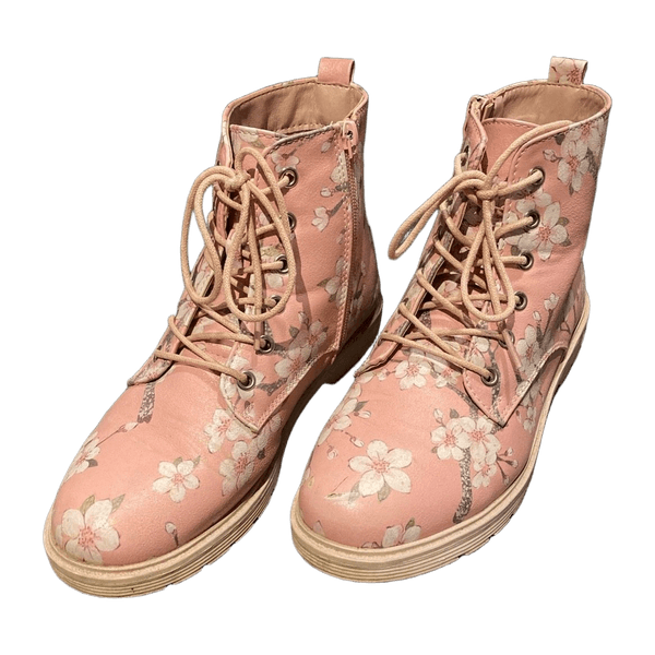 Sowhat shoes