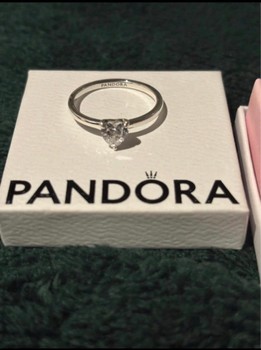 Pandora heart stone ring