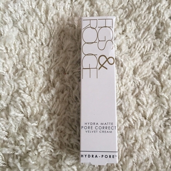 Figs & rouge beauty product