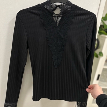 Bik bok blouse
