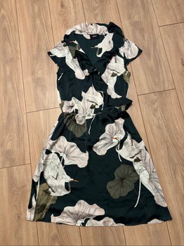 Object midi dress