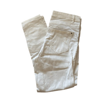 valkoiset skinny-farkut