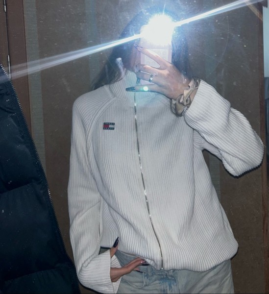 Baltas Tommy Hilfiger megztinis